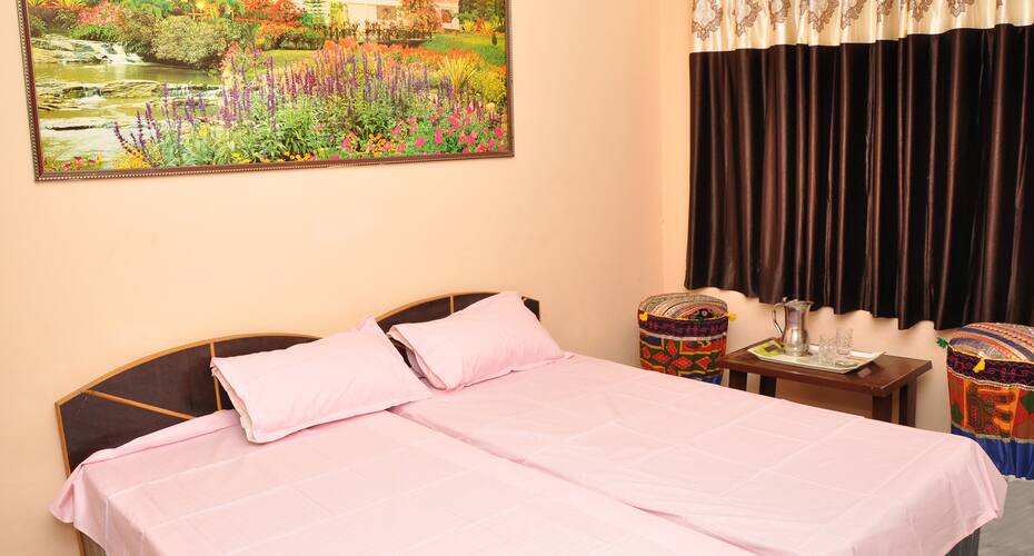 Shreenu Homestay, Agra 4